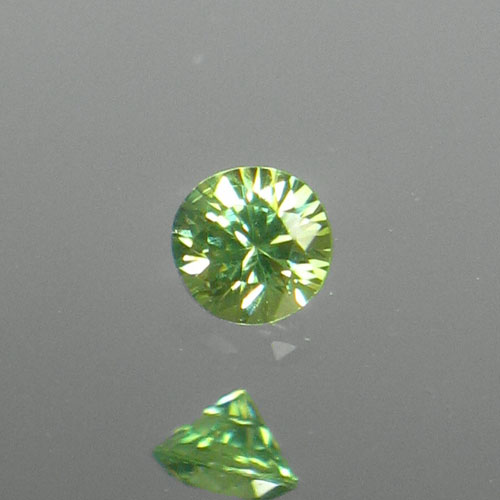 Bright and Pretty Natural Demantoid Garnet Namibia  Litnon.com