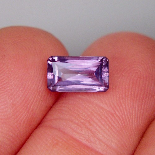 Unheated Purple to Blue Color Change Montana Sapphire 3.20ct  Litnon.com