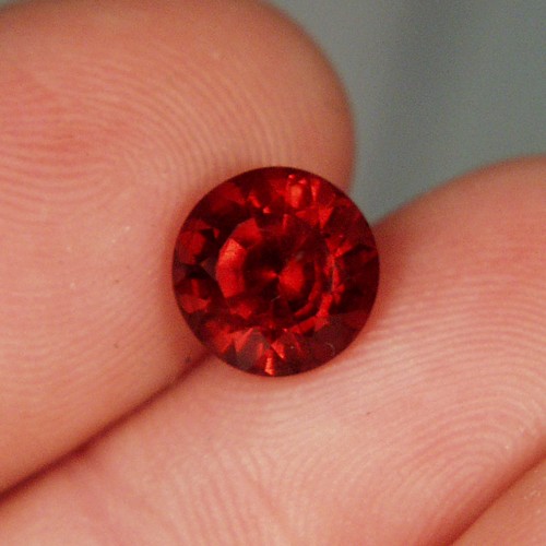 Color and Cut Maralambo Red Garnet Madagascar 3.59ct  Litnon.com