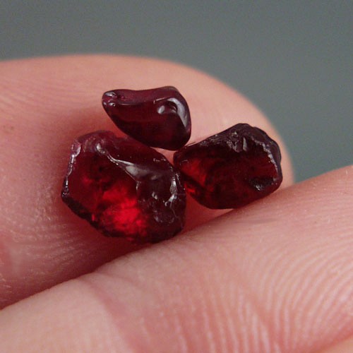 Rare Arizona Chrome Pyrope Ant Hill Garnet Facet Rough Litnon.com