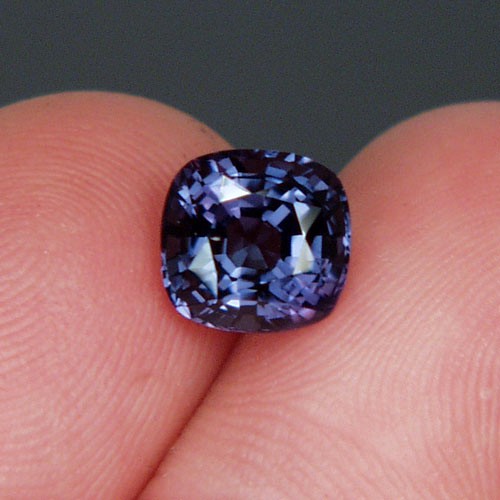 Big Color Shift Blue - Purple Spinel Sri Lanka 3.19 ct  Litnon.com