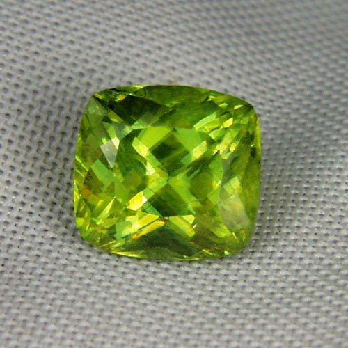 Fire and Color Spectacular Green Pakistan Sphene 5.30ct  Litnon.com