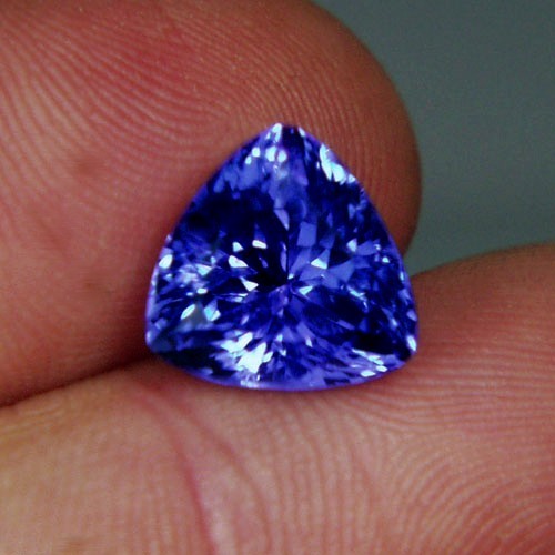 Color Quality and Value NaturalTanzanite 5.23 ct  Litnon.com