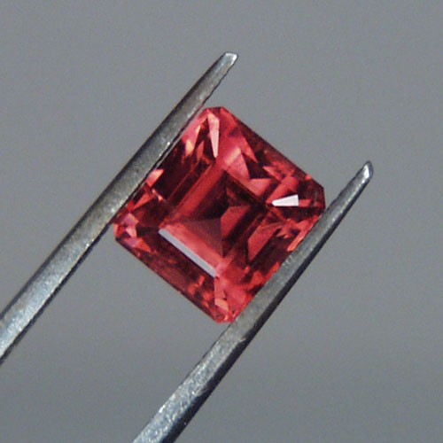USA Cut Hot Red - Pink Tourmaline Afghanistan 1.55 ct  Litnon.com