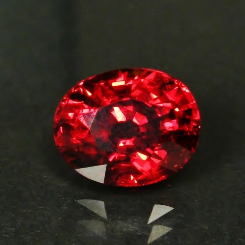  Color and Fire Big Red Spessartite Garnet 7.33 ct  Litnon.com