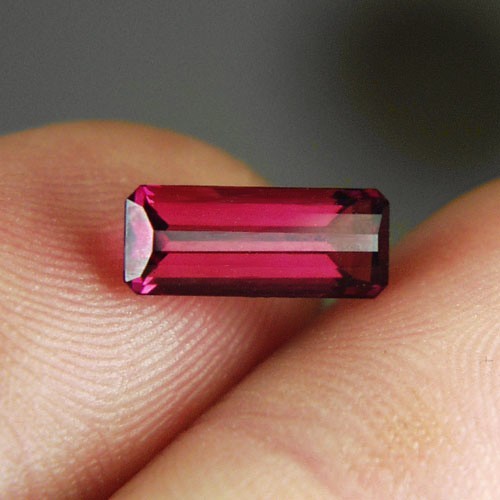 Color Magenta Pink Tourmaline Namibia 2.00 ct  Litnon.com