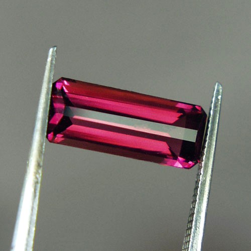 Color Magenta Pink Tourmaline Namibia 2.00 ct  Litnon.com