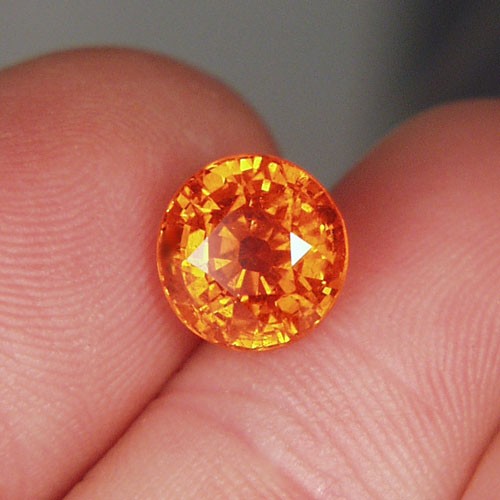 Glowing Color Mandarin Spessartite Garnet 5.41 ct  Litnon.com