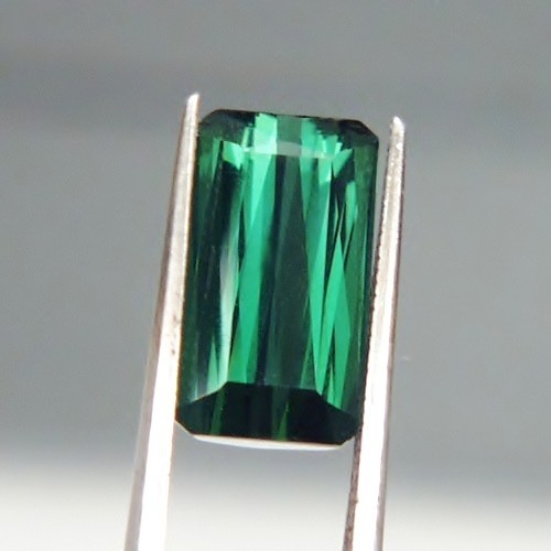 Nice Color and Bright Green Tourmaline Nigeria 4.54 ct  Litnon.com