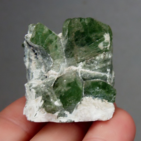 Fine Peridot Crystal Mineral Specimen Pakistan  Litnon.com