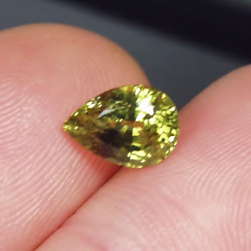 Bright Color Shift Mali Grandite Garnet 2.68 ct  Litnon.com
