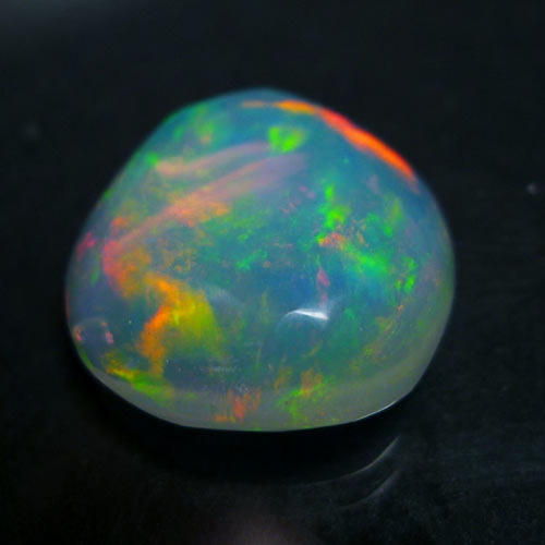 Spectacular Fire Top Gem Quality Welo Opal 3.88ct  Litnon.com