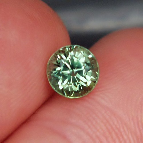 Brilliant Mint Green Tourmaline Afghanistan 1.35 ct  Litnon.com