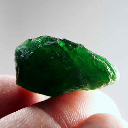 Quality Chrome Diopside Facet Rough Siberia 41.23ct  Litnon.com