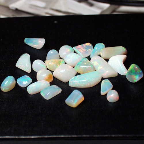 Hand Select Superb Quality Welo Opal Lot 80.22 ct  Litnon.com