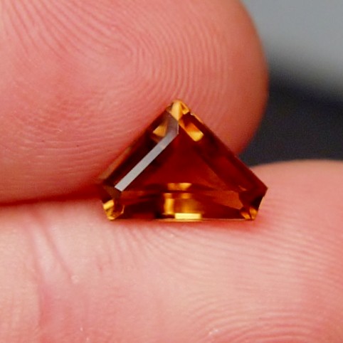  Amber Orange Natural Honey Zircon Tanzania  Litnon.com