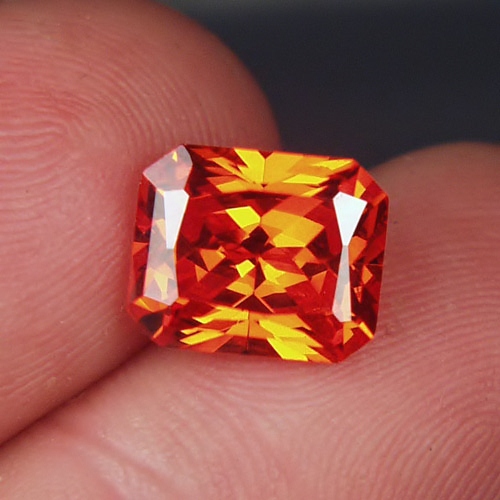 Fine Cutting Intense Orange Cubic Zirconia  Litnon.com