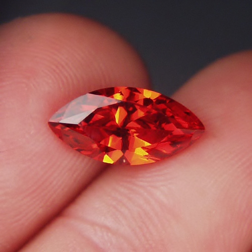 Fine Cutting Intense Orange Cubic Zirconia  Litnon.com