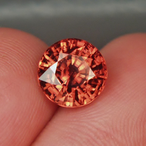 New Find Copper Pink Same Zircon Tanzania 5.09 ct  Litnon.com