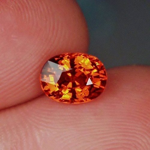 Color and Fire Natural Spessartite Garnet Nigeria 1.84 ct  Litnon.com