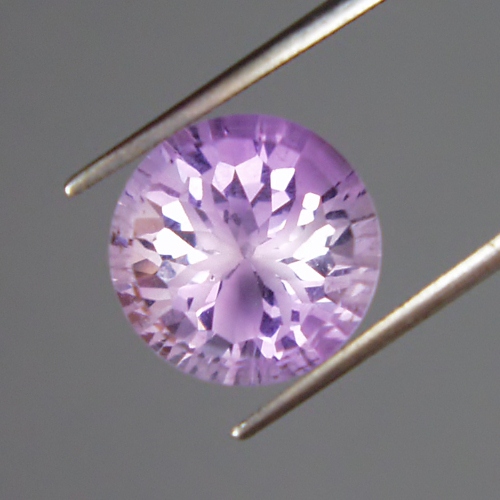Unique Amethyst with Spider Gemstone 5.06ct  Litnon.com