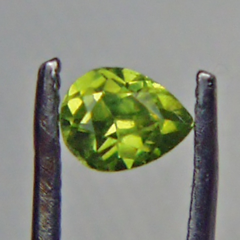 Perfect Horsetail Inclusions Russian Demantoid Garnet  Litnon.com