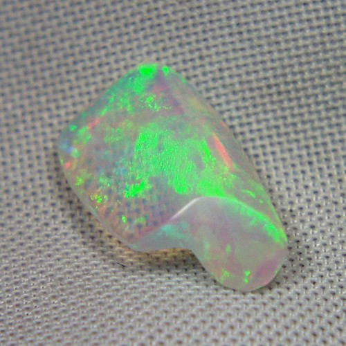 Superior Quality Welo Opal Ethiopia 3.11ct  Litnon.com