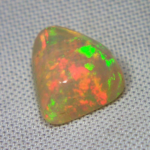 Superior Quality Welo Opal Ethiopia 5.08ct  Litnon.com