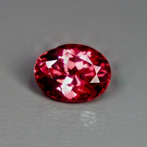 Quality Tanga Rhodolite Garnet Tanzania 1.55ct  Litnon.com