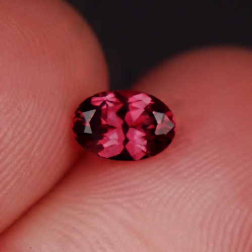 Natural Rhodolite Garnet Tanzania  Litnon.com