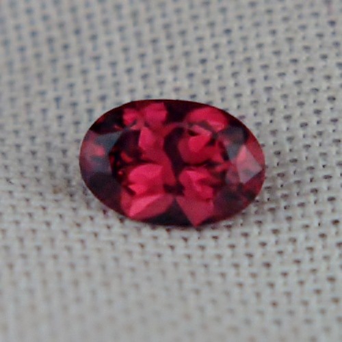 Natural Rhodolite Garnet Tanzania  Litnon.com