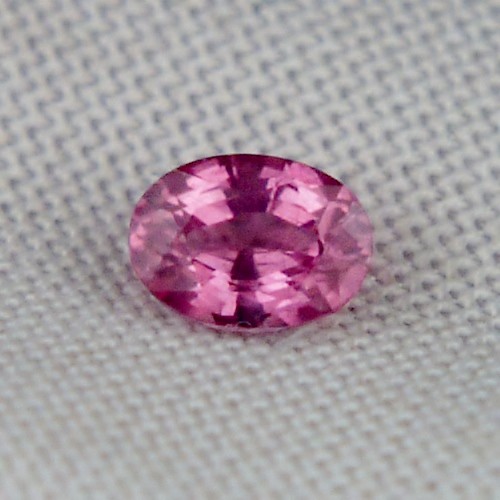 Color Shift Malaia- Malaya Garnet Tanzania  Litnon.com