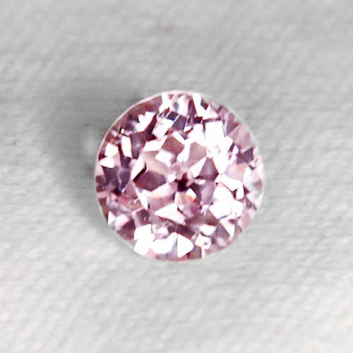 Big Brilliant and Rare Natural Pink Ceylon Sapphire 4.04 ct  Litnon.com