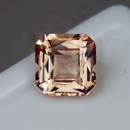  Rare and Bright Golden Precious Topaz Russia 1.60ct  Litnon.com