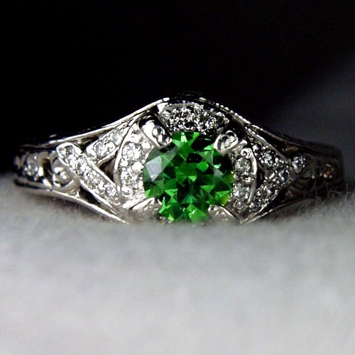 Antique 14kt White Gold Russian Demantoid Garnet and Diamond Ring  Litnon.com