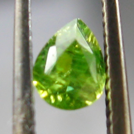 Perfect Horsetail Inclusions Russian Demantoid Garnet GL Litnon.com