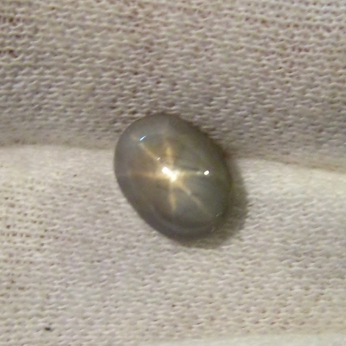 Unheated Natural Ceylon Star Sapphire 2.30 ct  Litnon.com