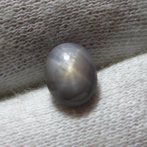 Unheated Natural Ceylon Star Sapphire 2.30 ct  Litnon.com