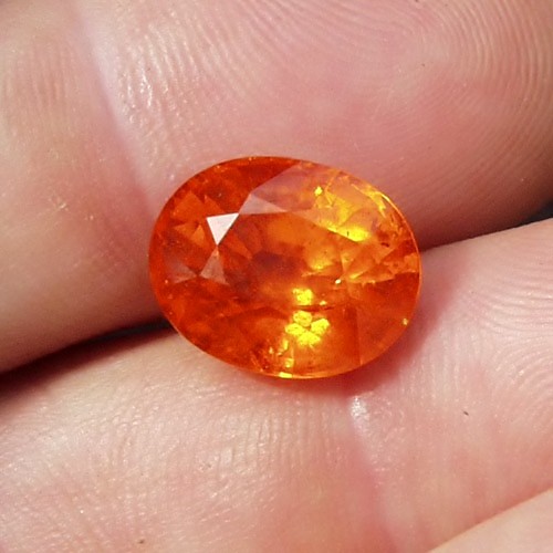 Huge Glowing Color Orange Spessartite Garnet Namibia 11.43 ct  Litnon.com