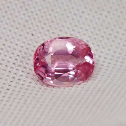 Baby Pink Natural Spine South East Asia 1.95ct  Litnon.com