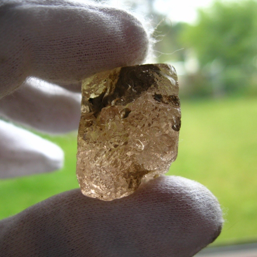 Light Peach Gold Topaz Facet Rough Pakistan 175 ct  Litnon.com
