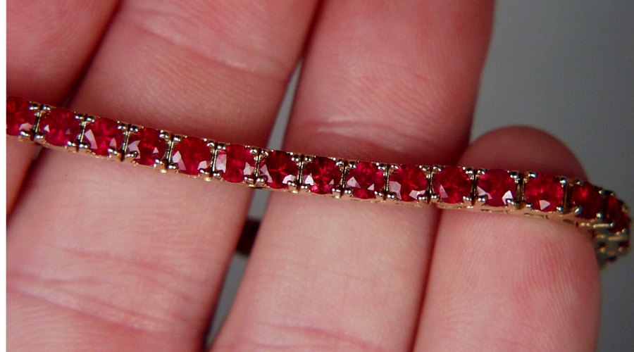 Quality Estate 6.5 Carat South East Asia Ruby Tennis Bracelet 14kt Gold GLI . Litnon.com