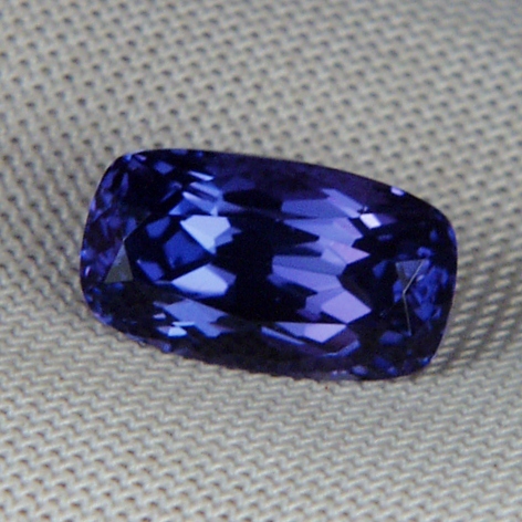 Quality and Value Fine Color Natural Tanzanite 4.67ct  Litnon.com