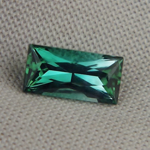 USA Cut Open Color Blue Green Afghan Tourmaline 2.00 ct  Litnon.com