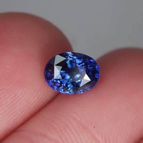 Fine Royal Blue Natural Ceylon Sapphire 2.16ct  Litnon.com