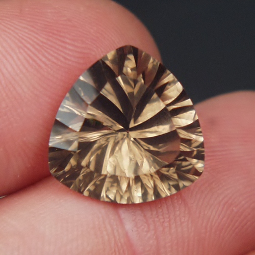 Superb Cut and Color Smoky Quartz Afghanistan 11.31 ct.  Litnon.com