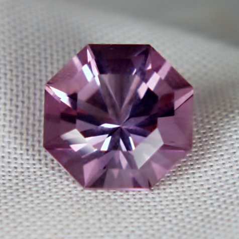 Top Cutting Medium Tone Amethyst Brazil 7.32 ct  Litnon.com