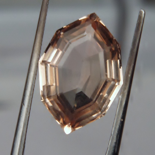  Rare and Bright Golden Precious Topaz Russia 8.66ct  Litnon.com