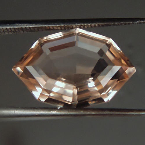  Rare and Bright Golden Precious Topaz Russia 8.66ct  Litnon.com
