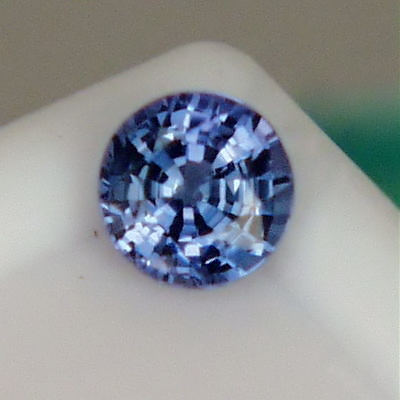 Bright and Pretty Fine Color Ceylon Blue Sapphire  Litnon.com